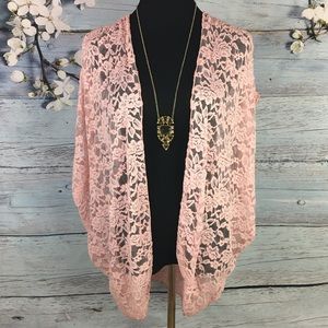 💖 Pink Lace Shrug Kimono Short Sleeve